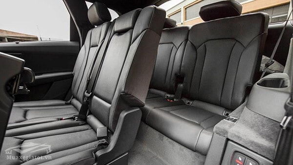 hang ghe thu ba xe audi q7 2020 Xetot com 8 - Đánh giá xe Audi Q7 2022 - Động cơ mạnh mẽ, tiết kiệm nhiên liệu hiệu quả - Muaxegiatot.vn