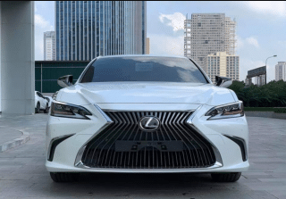 Đánh giá xe Lexus ES 250 2022: Chuẩn mực của sự sang trọng