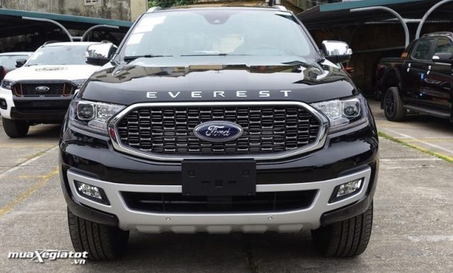 Ford Everest Titanium 2023 2.0L AT 4WD giá lăn bánh, thông số, trả góp